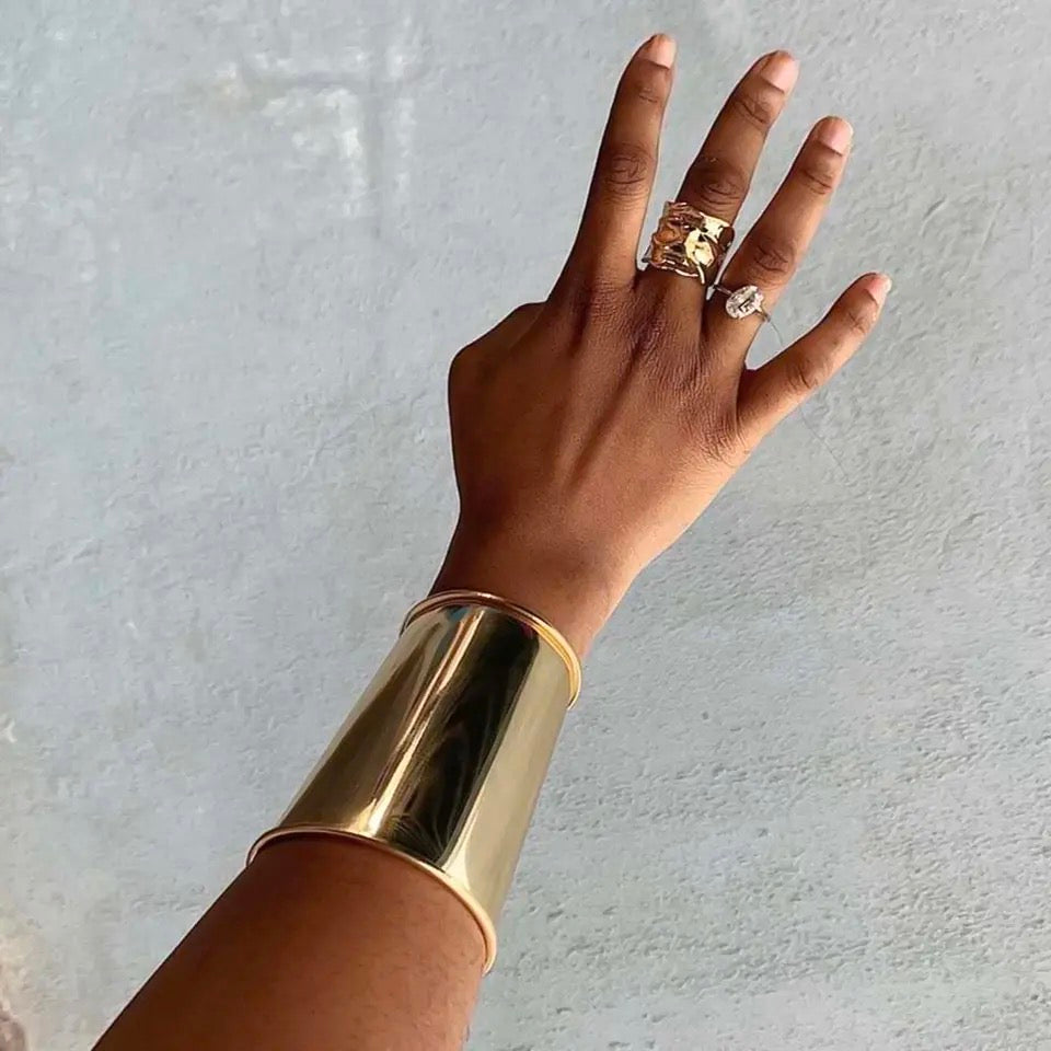 Urban Armor Metal Cuffs